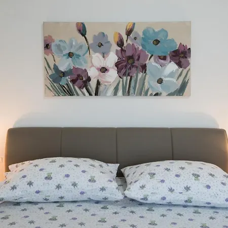 Stone House Marin 펜션 Kostanje