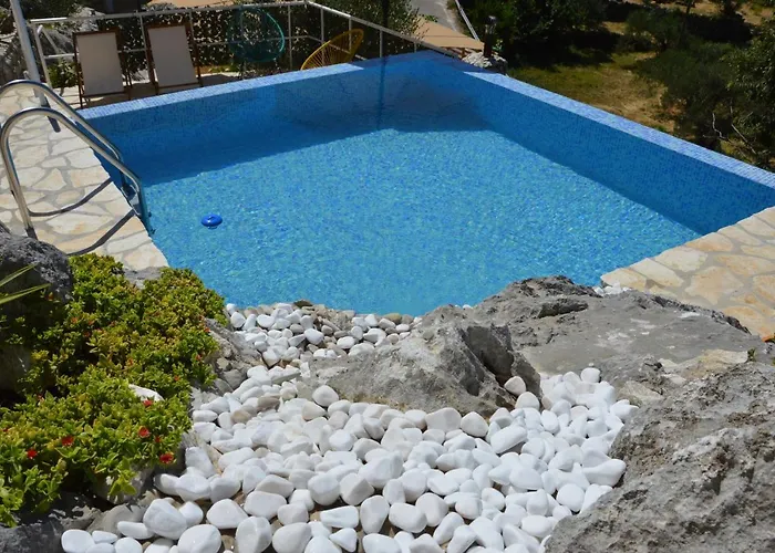 Stone House Marin Tatil Evi *