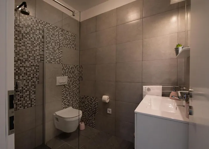 Tatil Evi Stone House Marin Kostanje