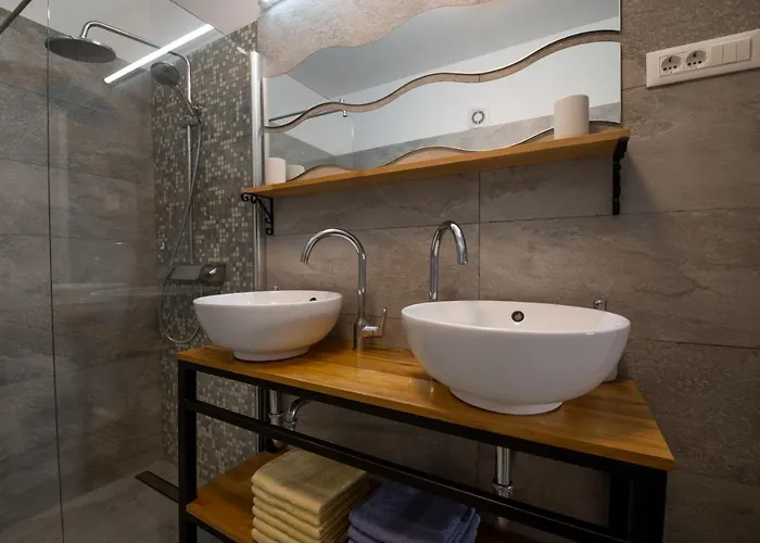 Tatil Evi Stone House Marin