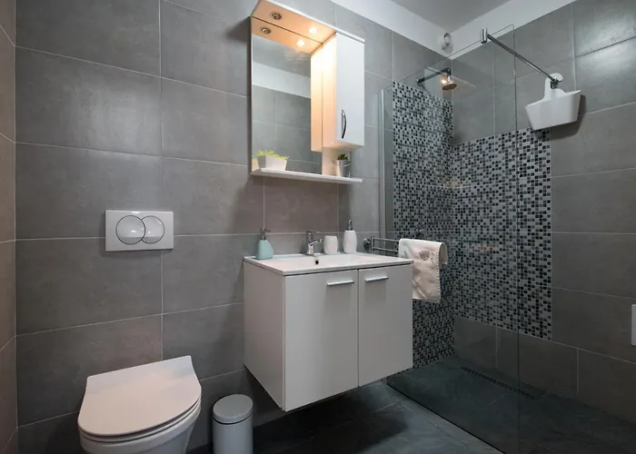 Stone House Marin Tatil Evi